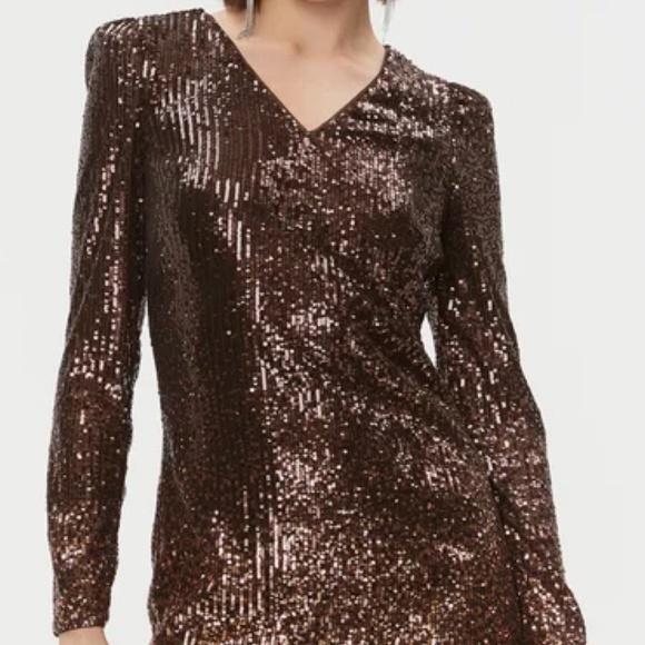 Perfect party dress - Picture 2 of 6